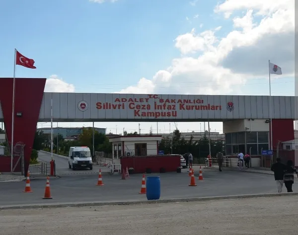 silivriden-akilalmaz-yalan-bassavcilik-sibel-gurcihanin-algi-oyununu-curuttu-bassavcilik-yazilan-senaryoyu-kam-1784908777980.jpg