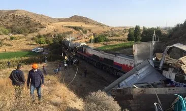 Son dakika haberi: Yozgat’ta yük trenleri çarpıştı! Bölgeye ekipler sevk edildi...