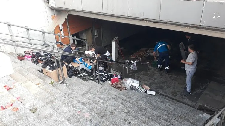 Eminönü'nde selin ardından son durum