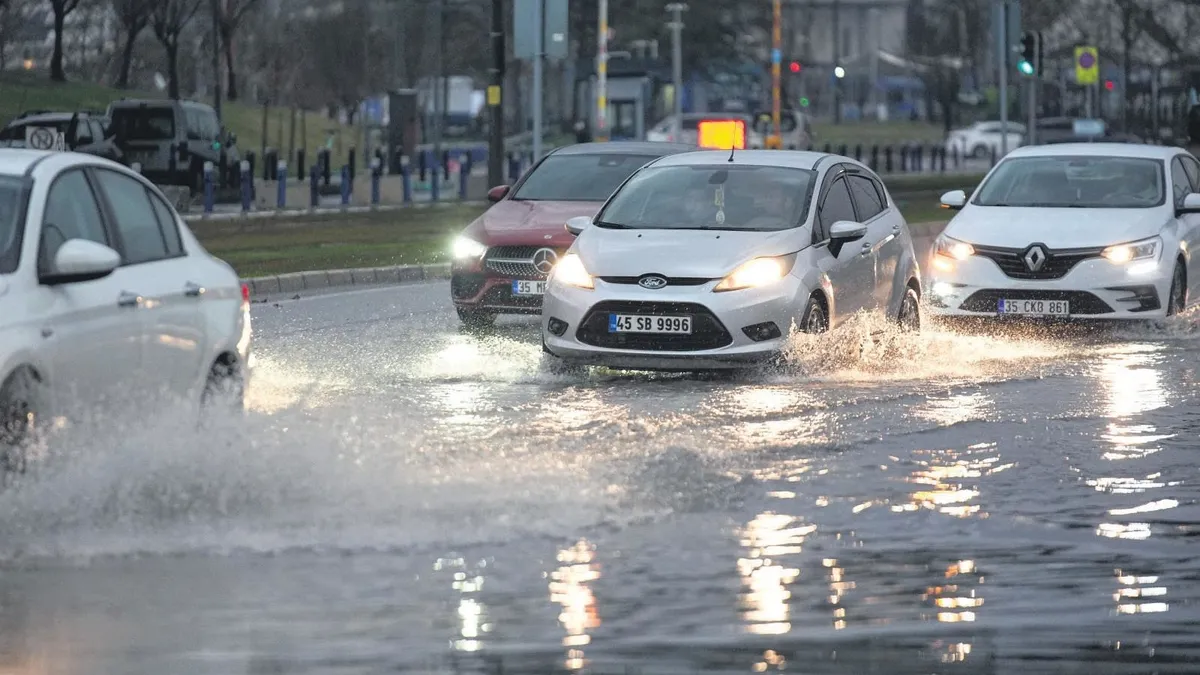 İzmirlinin çilesi bitmiyor