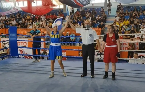 turkiyenin-en-yuksek-katilimli-boks-sampiyonasi-kirikkalede-basladi-1658778776303.jpeg