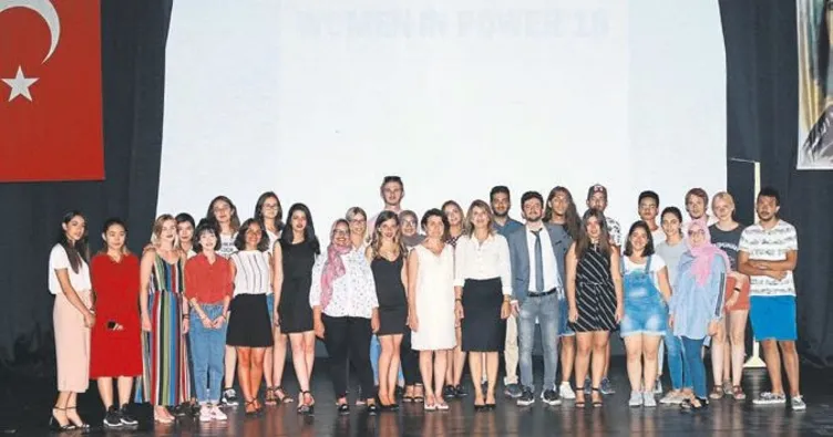 Kadının sesi zirvesi yapıldı