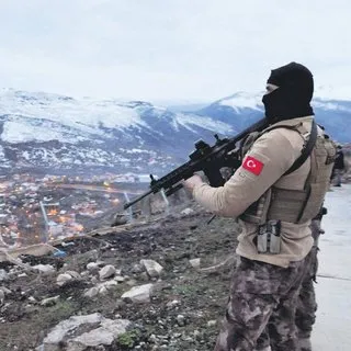 PKK’nın kameralı propaganda planını Mehmetçik bozdu