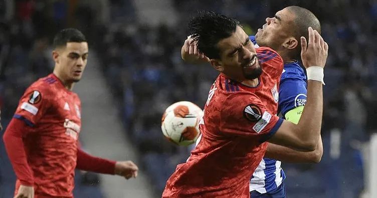 Eski Beşiktaşlı Pepe rakibini kanlar içinde bıraktı! Henüz 30. saniyede…