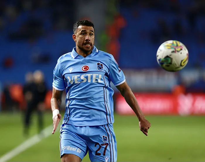 son-dakika-haberi-trabzonspor-ziraat-turkiye-kupasindan-son-16-turunda-samsunspor-kupaya-havlu-atti-1671644813338.jpg