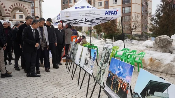 sirnakta-deprem-sehitleri-dualarla-anildi-1770382378588.jpeg