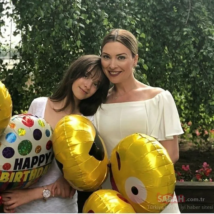 Yaprak Dökümü'nün Fikret'i Bennu Yıldırımlar'ın kızı Ada güzelliğiyle sosyal medyayı salladı! İşte Bennu Yıldırımlar'ın gözlerden uzak büyüyen kızı...