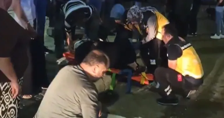 Otomobil ile motosiklet çarpıştı: 3 yaralı