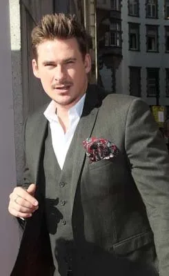Blue’nun yıldızı Lee Ryan’dan bebek sürprizi ! 42 yaşında 6. kez baba oluyor: "Yine yaptık..."