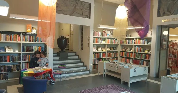 İsveç’te Türkçe kitaplar sansüre mi uğruyor?