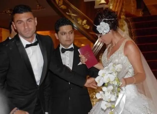 Burak Yılmaz’ın kardeşi Manolya Yılmaz evlendi