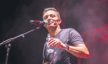 Ünlü isimler konsere akın etti