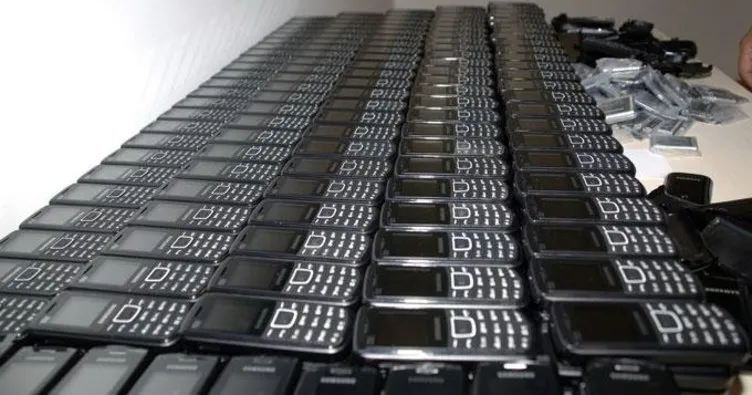 İpsala’da 2 bin 260 kaçak cep telefonu ele geçirildi
