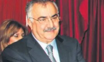 Eski belediye başkanı denizde can verdi