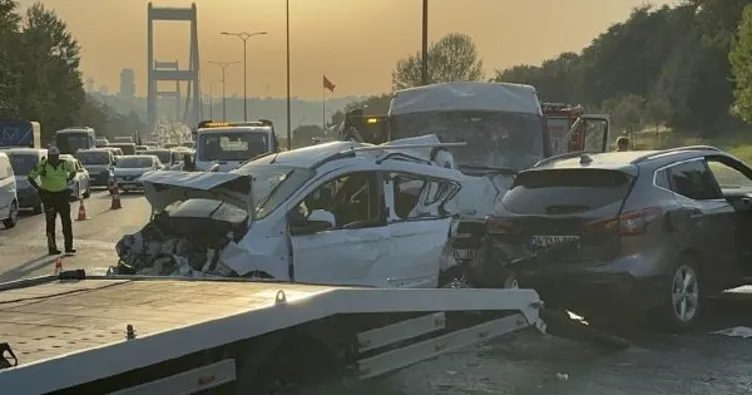 FSM Köprüsü’nde zincirleme kaza: 5 yaralı