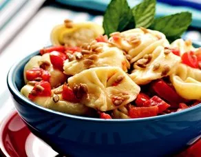 Ayçekirdek Soslu Tortellini