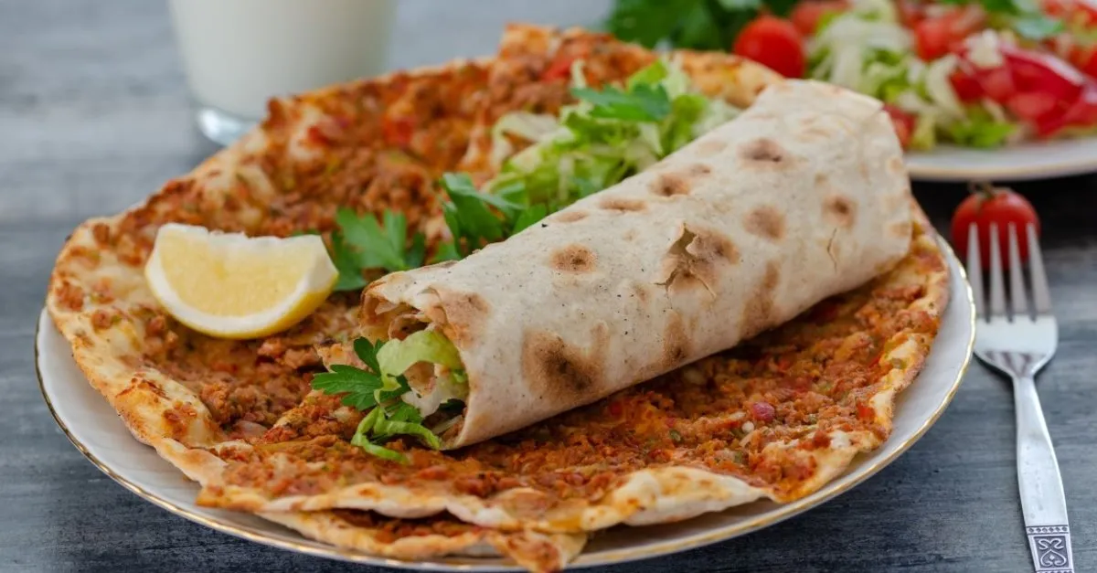 Forumdan 4 yeye lahmacun smarla.