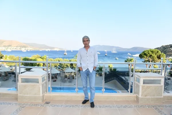 tatil-plani-yapacaklar-dikkat-sahte-rezervasyon-tuzagi-kabusu-yasatti-dolandiricilar-ucuz-fiyat-verip-1784633536571.jpg