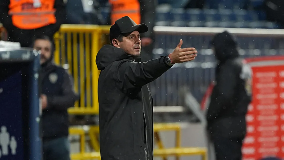 Emre Belözoğlu’ndan Fenerbahçe maçı açıklaması! Emre Belözoğlu’ndan Fenerbahçe maçı açıklaması!