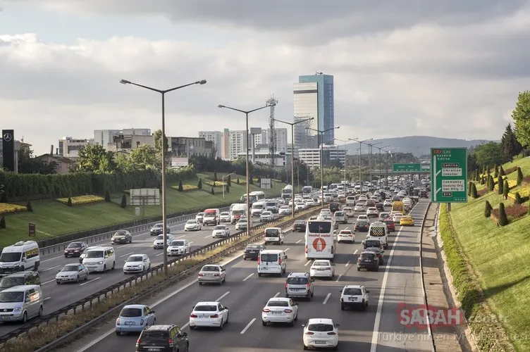 Şehirler arası seyahat yasağı ne zaman bitecek? Yollar ne zaman açılacak, yasak ne zaman bitecek?