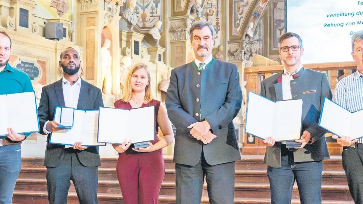 Madalyalı kahramanı zorla gönderdiler