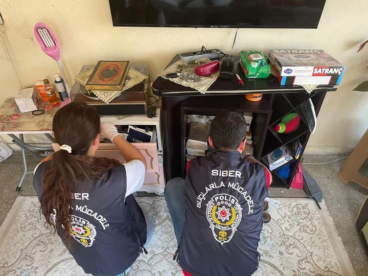 ‘Siber’ berberden milyarlık vurgun! Dükkandan yönetti, aile üyeleri de yer aldı: Görevli tamamla, parayı kazan