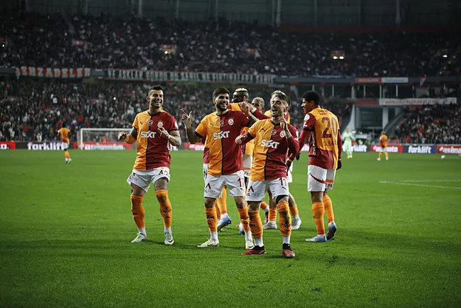 ziraat-turkiye-kupasinin-final-programi-belli-oldu-1744818484076.jpg
