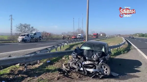 Avrupa Otoyolu’nda iki otomobil çarpıştı: 2 yaralı | Video