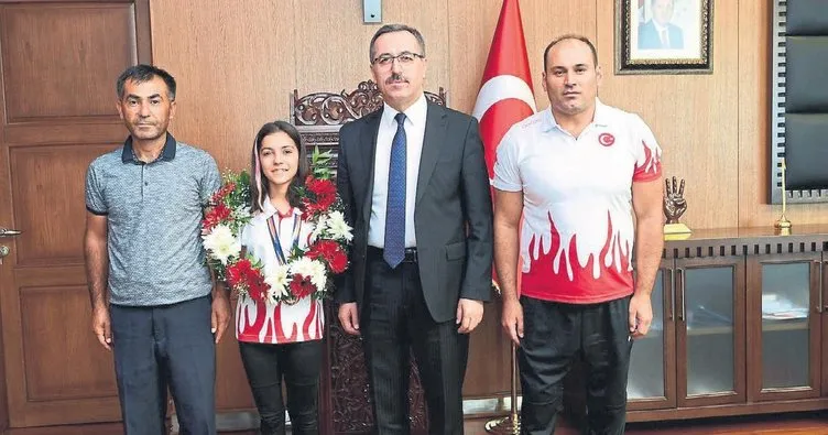 Sevilay’ın her zaman yanındayız