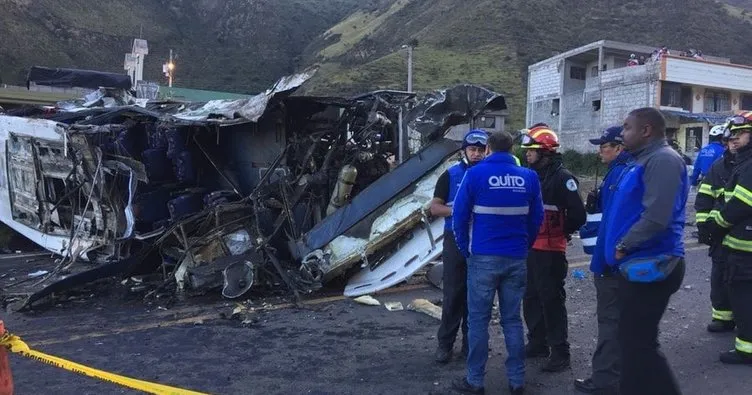 Ekvador’da otobüsün devrilmesi sonucu 18 kişi öldü