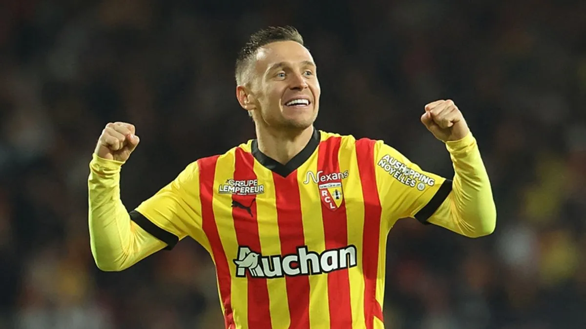 Son dakika: Galatasaray, Przemyslaw Frankowski'yi açıkladı