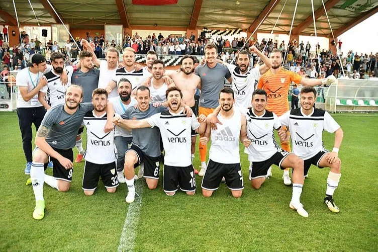 TFF 2. Lig Play-Off Yarı Finalleri belli oldu! Sakaryaspor...