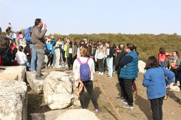 Erasmus+ Projesi ortakları Kibyra Antik Kentini gezdi