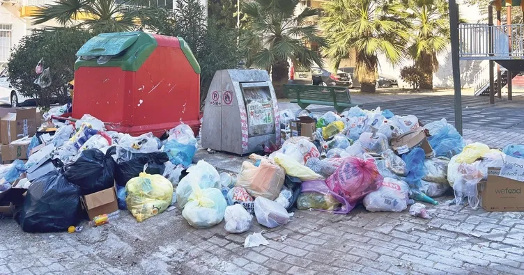 Çöp rezaleti göç ettiriyor