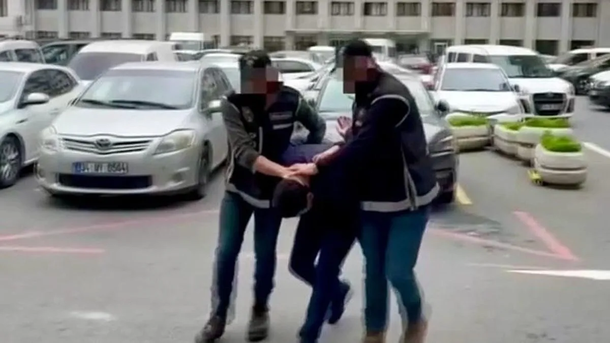 FETÖ firarisi havalimanında yakalandı – Son Dakika Haberler FETÖ firarisi havalimanında yakalandı – Son Dakika Haberler