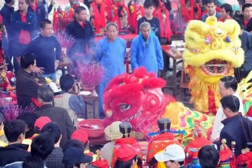 Çin’de yapılan inanılmaz festival