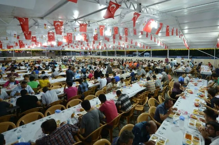 İftar çadırı kurulacak mı 2022? İstanbul iftar çadırları nerede? Ramazan ayına sayılı günler!