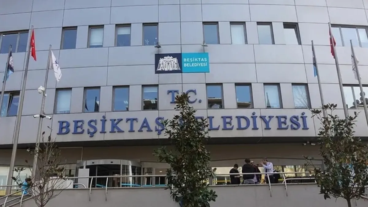Beşiktaş Belediyesi’ne yolsuzluk soruşturmasında yeni gelişme: 3 kişiye tutuklama talebi… Beşiktaş Belediyesi’ne yolsuzluk soruşturmasında yeni gelişme: 3 kişiye tutuklama talebi…