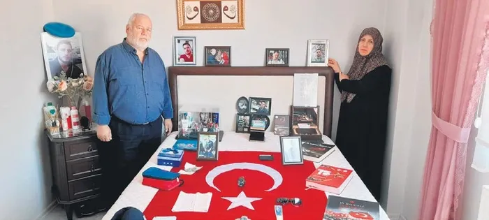 gobekten-disa-bagli-biri-bu-destani-anlayamaz-1711655458565.jpeg