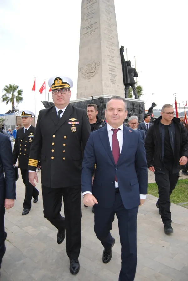 canakkale-zaferinin-111inci-yili-fethiyede-gururla-kutlandi-1773841590897.jpg