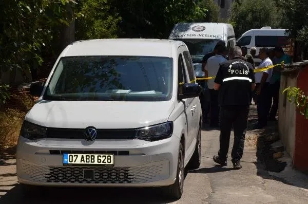 Antalya’da dehşet! Eşini öldürüp aynı tabancayla intihar etti