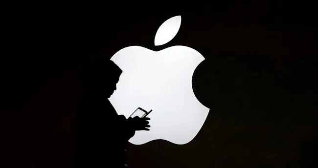 Apple Safari’deki Facebook izinlerini kaldırıyor