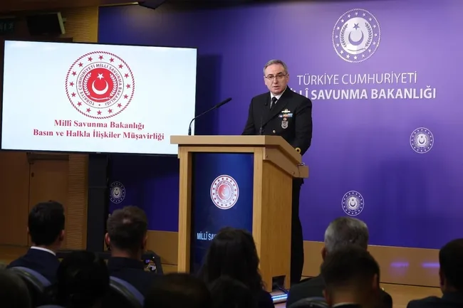 son-dakika-msbden-mavi-vatan-yasasi-aciklamasi-deniz-yetki-sorumlulugumuz-belirlenecek-1778750168932.jpg SON DAKİKA... MSB'den 'Mavi Vatan' yasası açıklaması: Deniz yetki sorumluluğumuz belirlenecek
