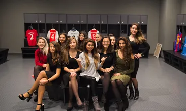 Biz sahada parfüm kokarız