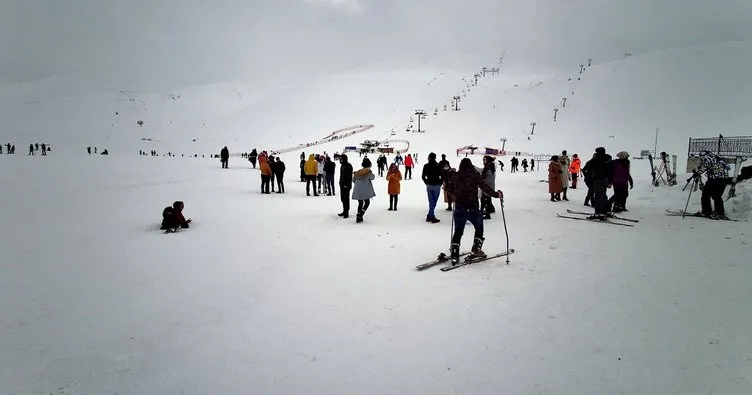 Bingöl’deki kayak tesisi Hesarek’e yoğun ilgi