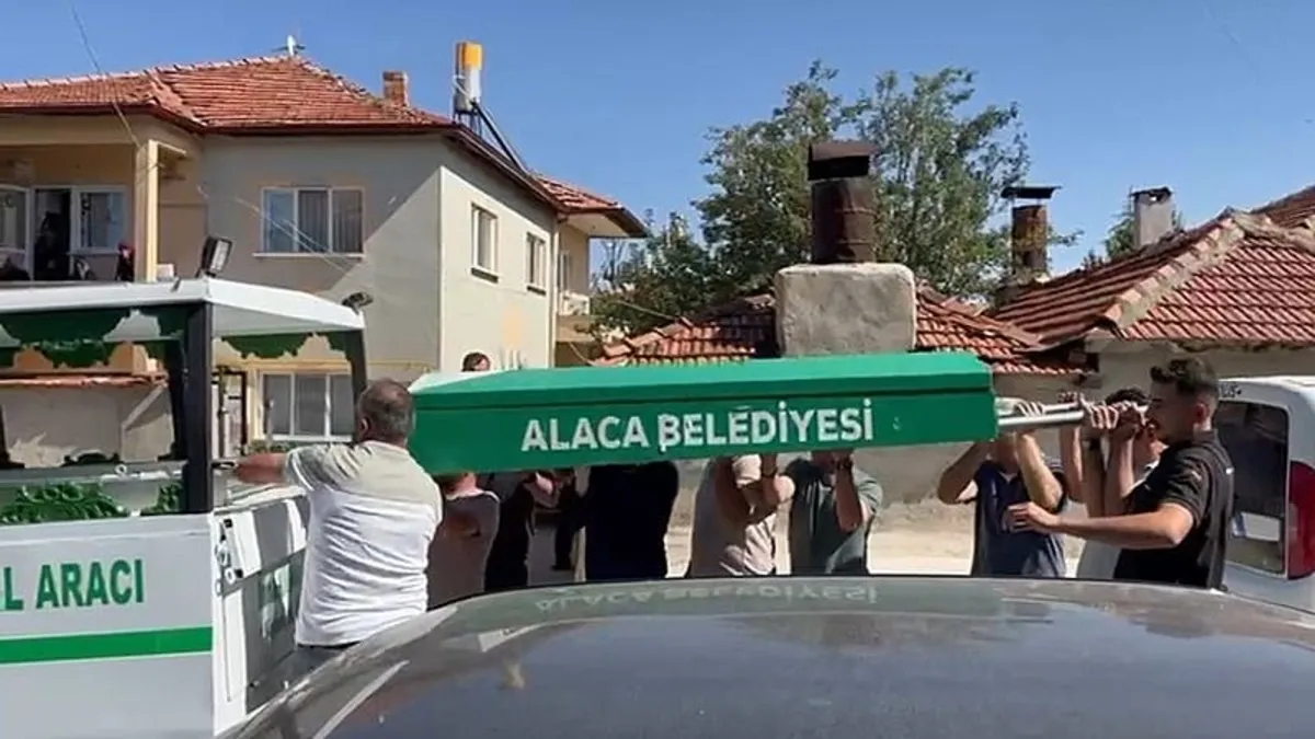 Çorum'da acı olay: Balkondan düşen adam hayatını kaybetti!