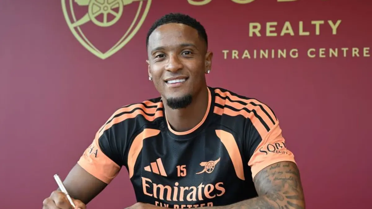 Arsenal, Ezri Konsa’yı transfer etti!