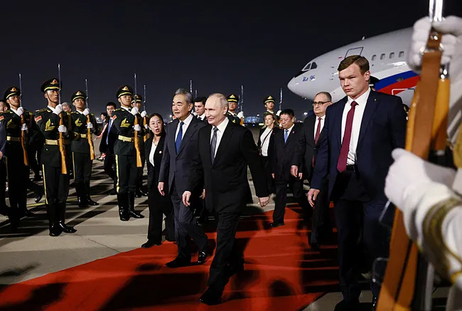 once-trump-simdi-putin-rusya-devlet-baskani-resmi-ziyaret-icin-pekinde-1779208127141.jpeg Önce Trump şimdi Putin! Rusya Devlet Başkanı resmi ziyaret için Pekin'de