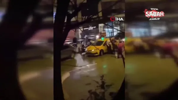 Maltepe'de taksici ile yolcu arasında kavga | Video