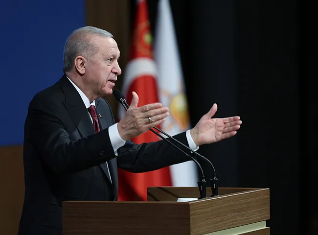 son-dakika-baskan-erdogan-terorsuz-turkiye-ile-en-buyuk-eserimizi-insa-ediyoruz-1747322820747.jpeg Son dakika | Başkan Erdoğan: Terörsüz Türkiye ile en büyük eserimizi inşa ediyoruz